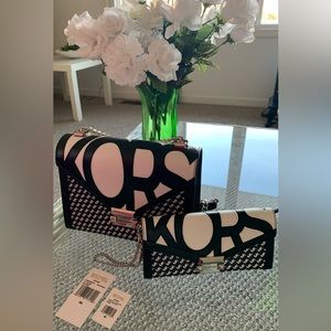 Michael Kors Whitney Large Graphic Logo Chain Purse and Wallet.